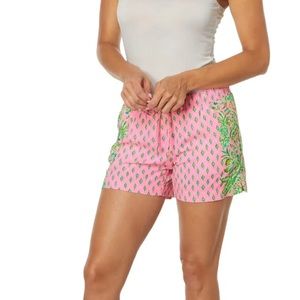 NWT!!! Lilly Pulitzer - 5" Katia Mid-Rise Shorts in XXS!